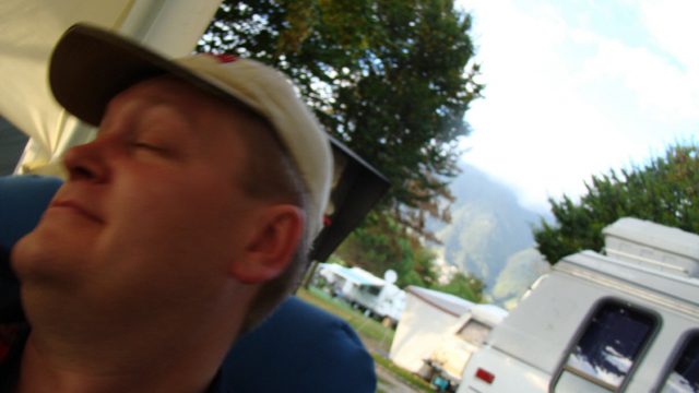 hresw2dfldsc02571